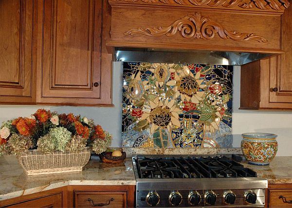 Mixture of colors through backsplash