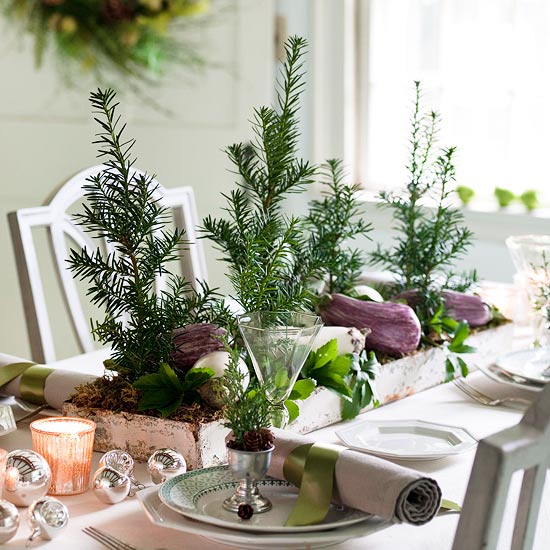 RMS nyclq green and brown winter tablescape s4x3 lg