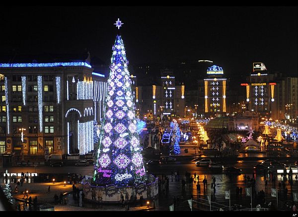 Independence Square Christmas Tree Lighting 2022 The 12 World's Most Beautiful Christmas Trees