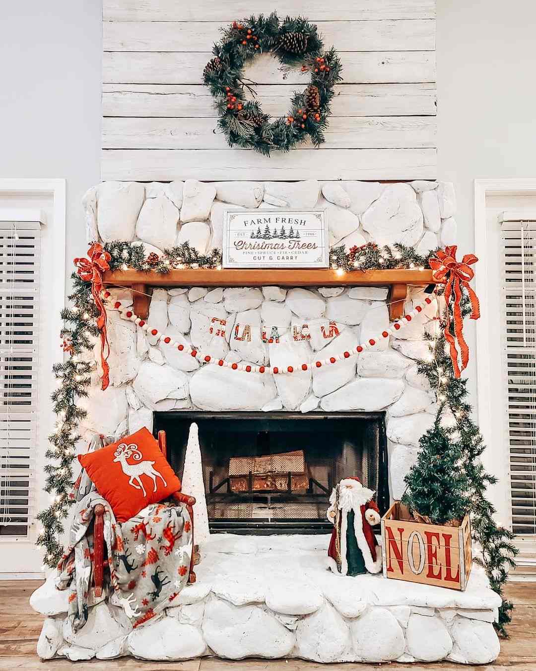 christmas fireplace with stockings