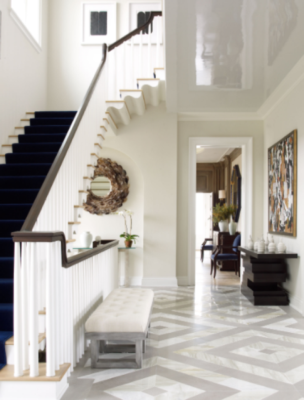 A Simple Yet Stylish Foyer