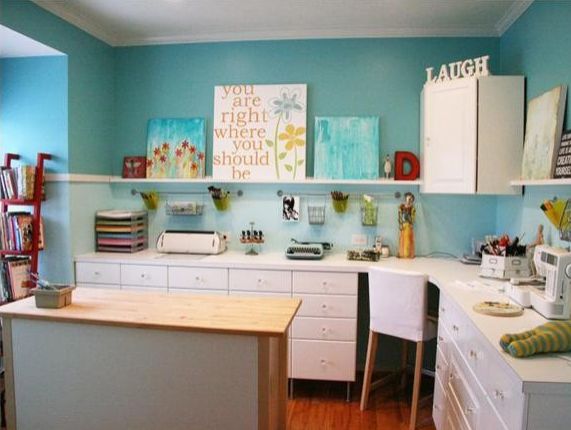 Beautiful craft room interior design ideas that make work ...