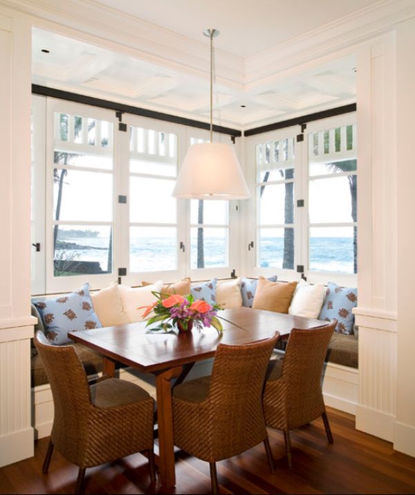 Traditional kitchen nook