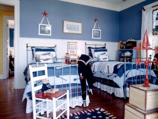 Patriotic boys bedroom for two