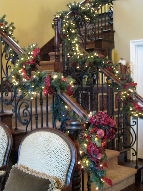 Decorate The Stairs For Christmas 38 Beautiful Ideas To Spruce The Holiday Season