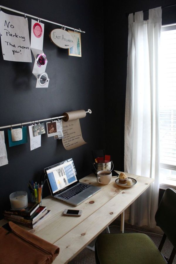 Red desk accents