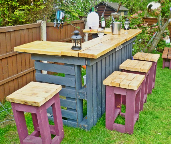 diy deck table and chairs