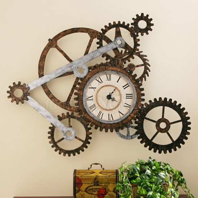 Gear looks wall clocks