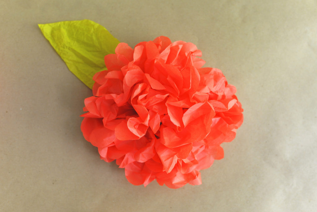 How to Make a Tissue Paper Flower: A Dazzling Tutorial