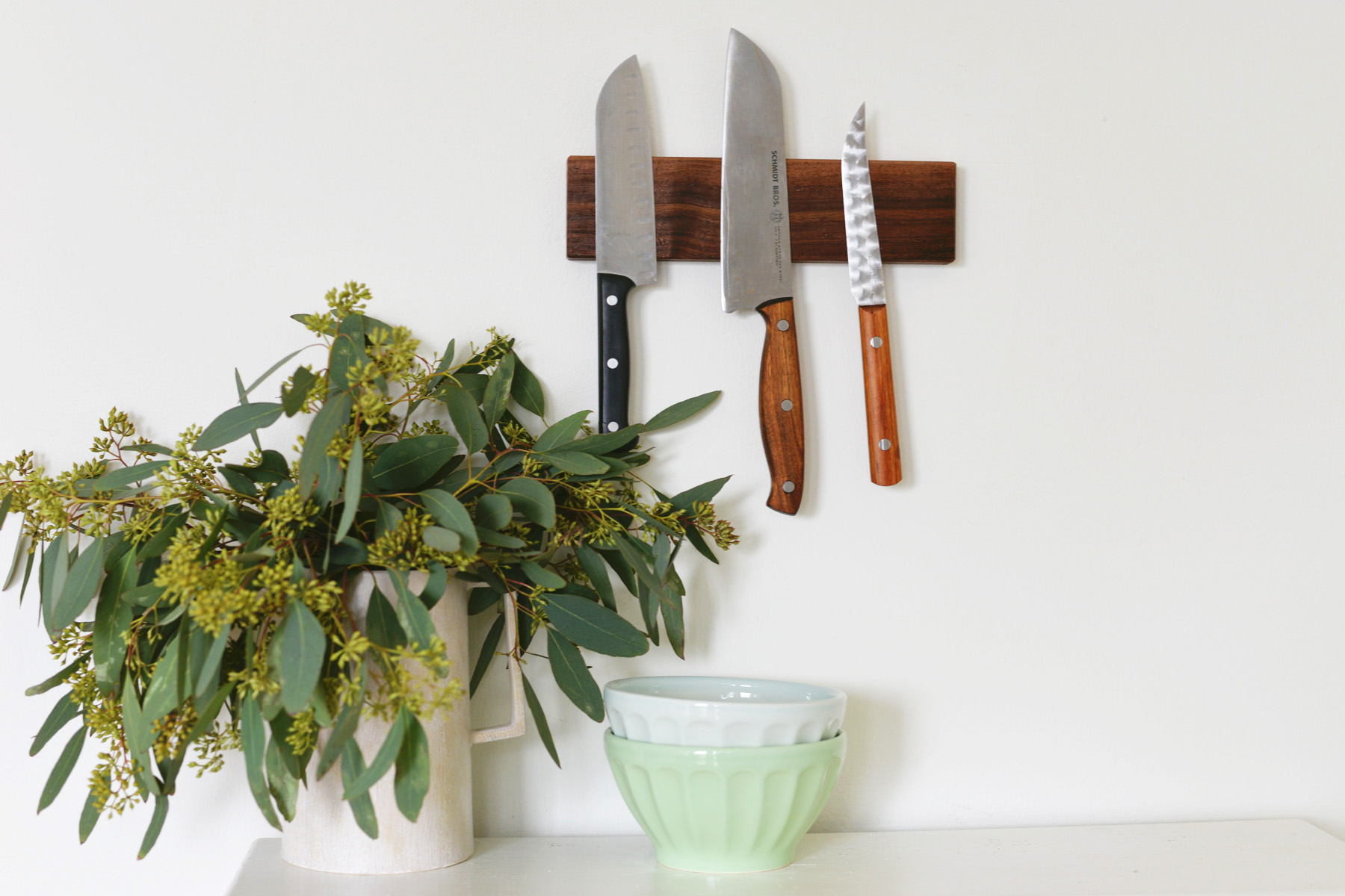 Wooden Magnetic Knife Holder,personalized Knife Block,custom Knife  Stand,magnetic Knife Board,farmhouse Knife Holder,knife Blade Storage 