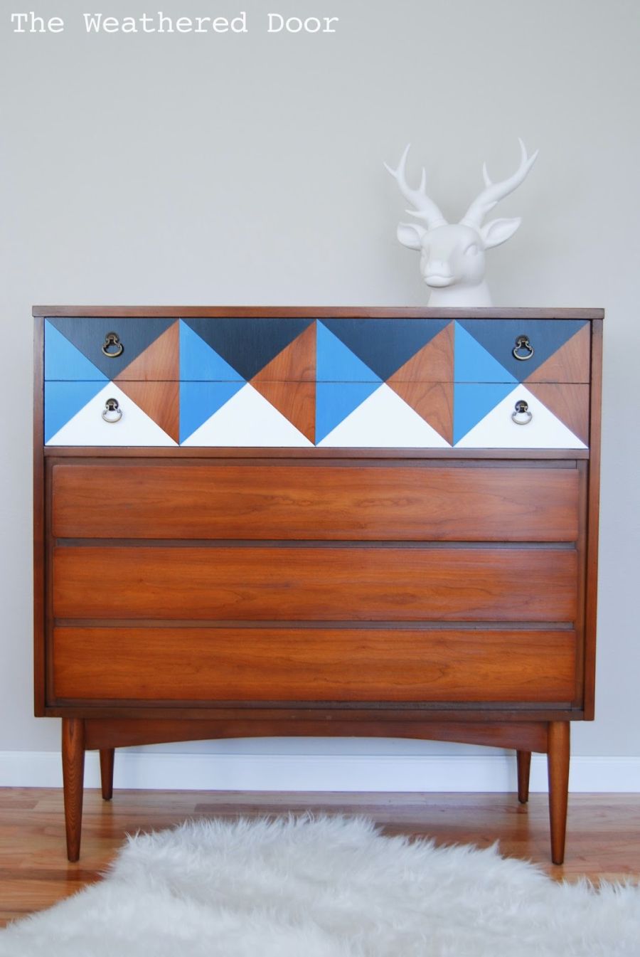 Mid century modern 2024 dresser cheap