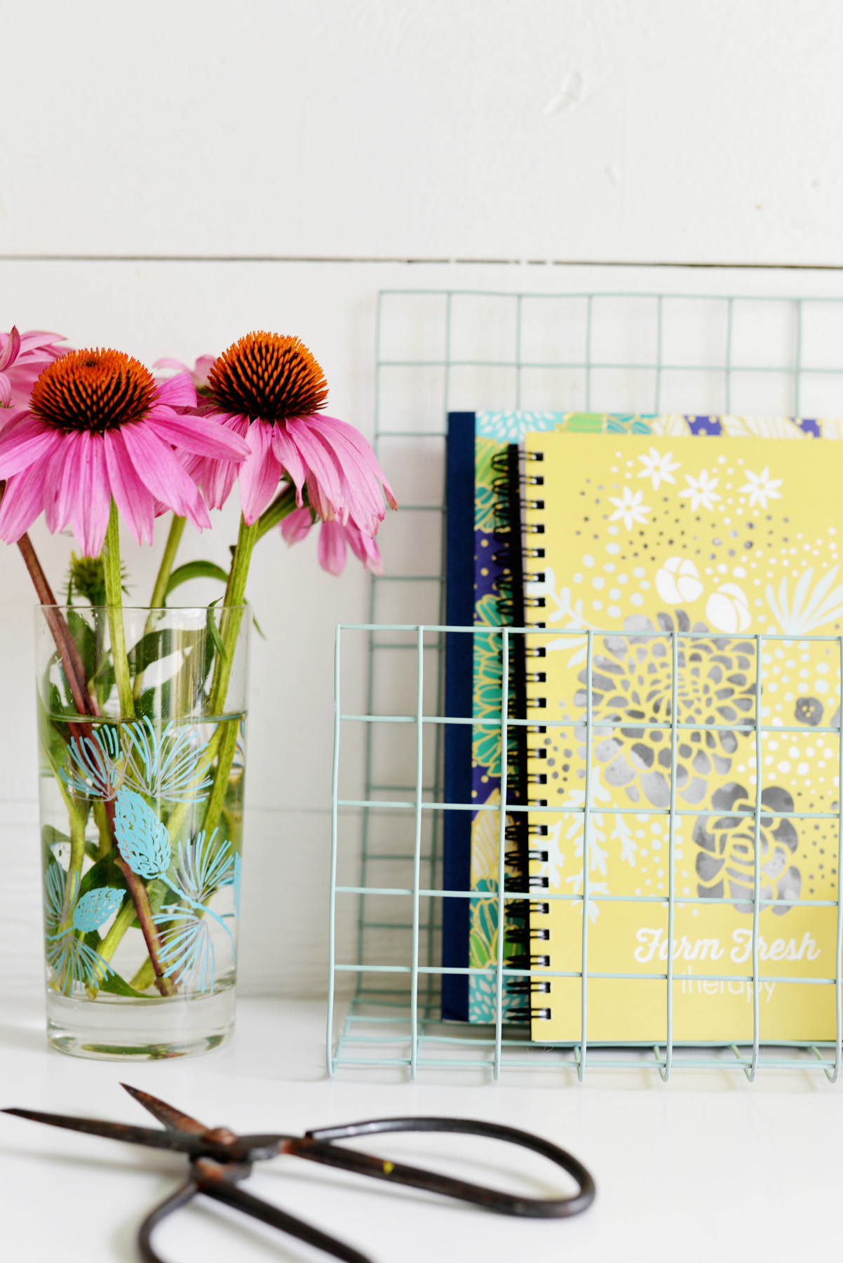 DIY Wire Desk Organizer