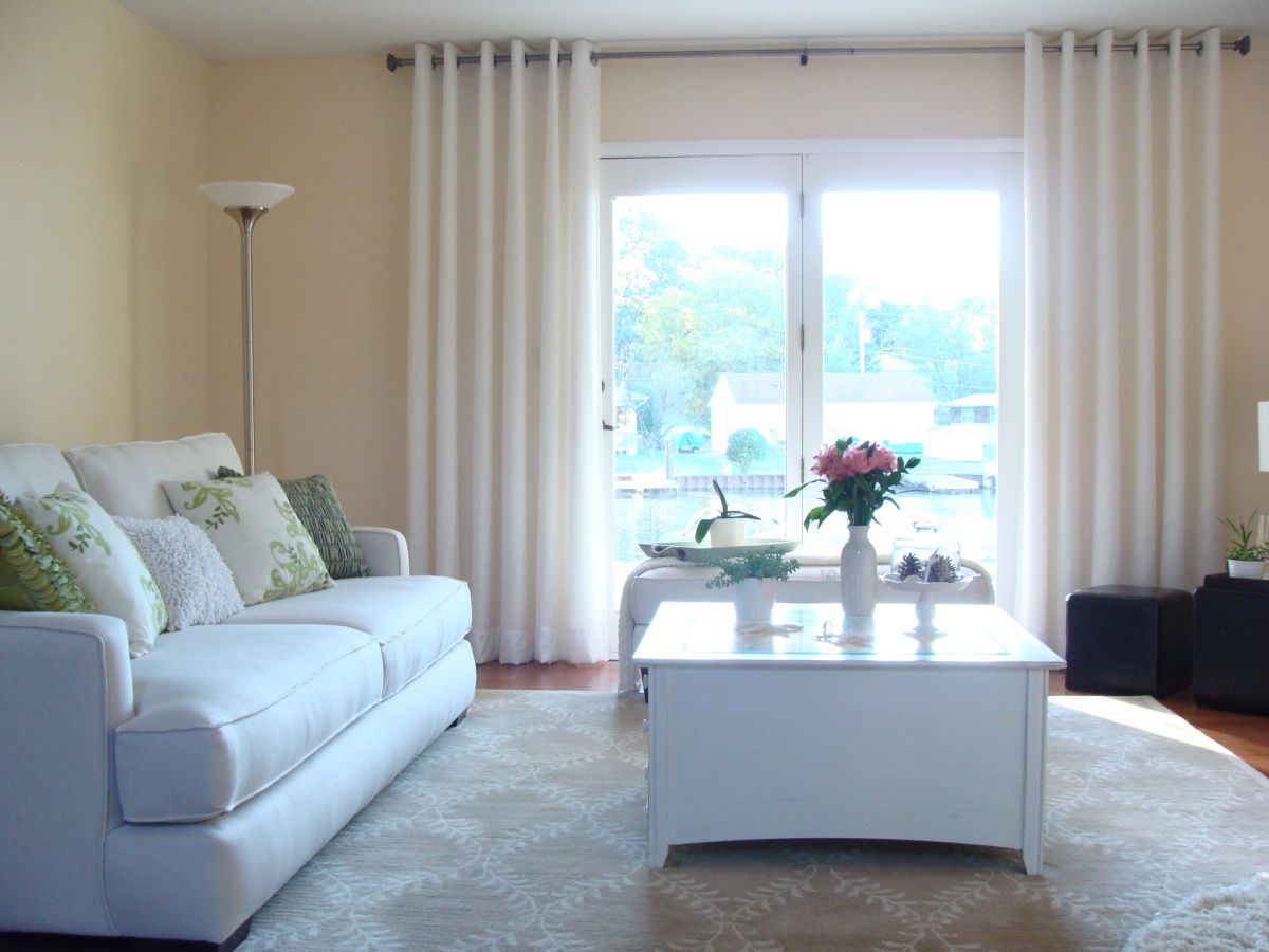 living room curtains for bay windows