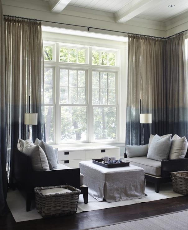 20 Different Living Room Window Treatments