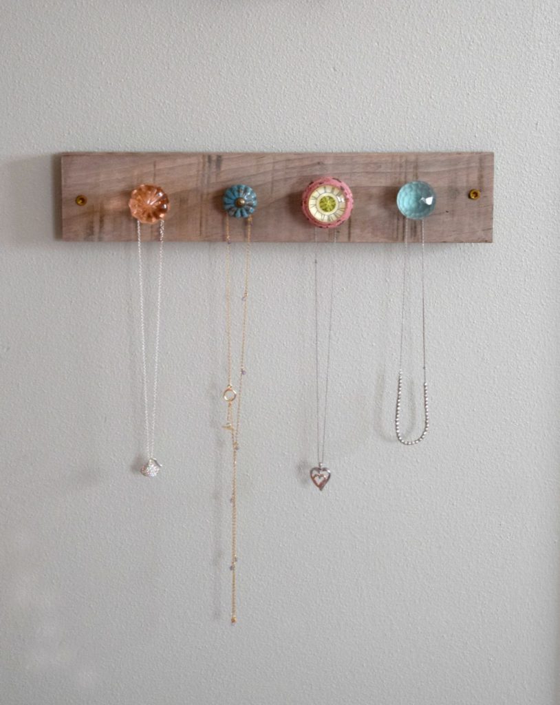 Charming and Easy DIY Jewelry Wall Display