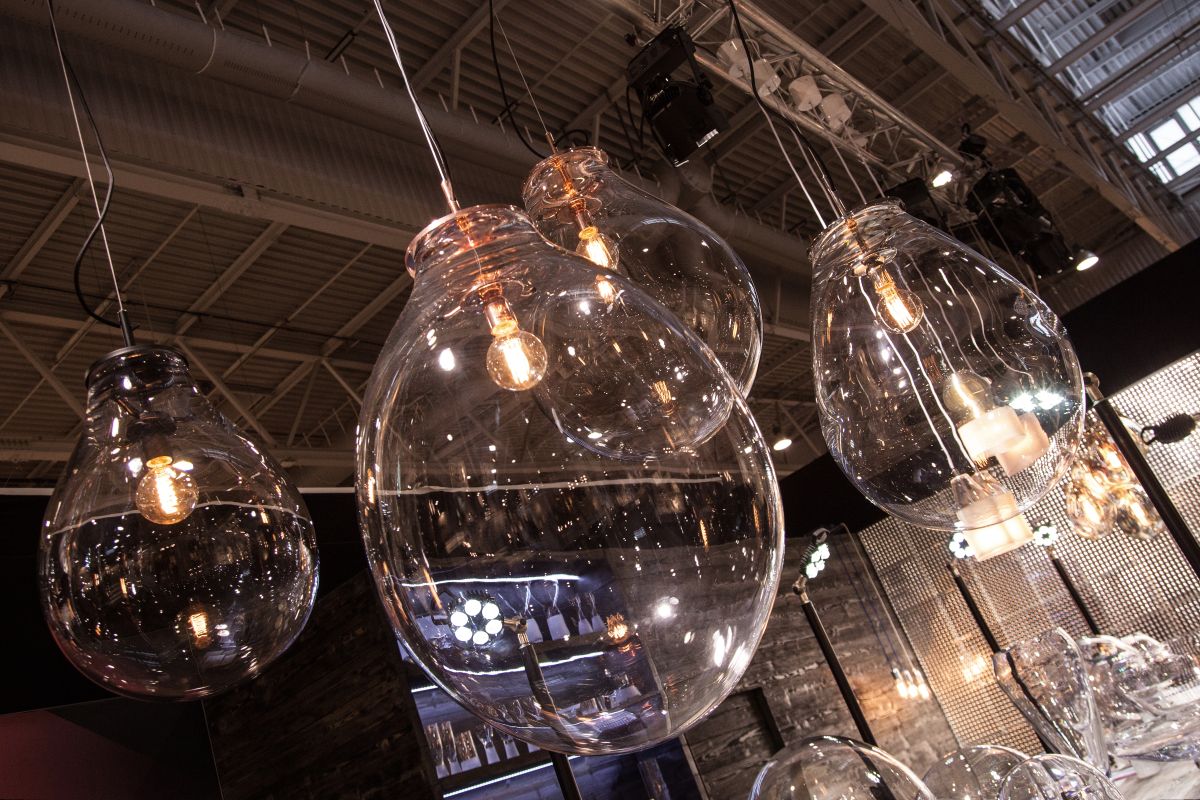 Bomma clear pendants