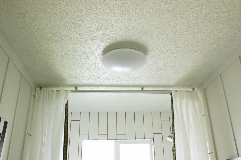 Bathroom ceiling lighting