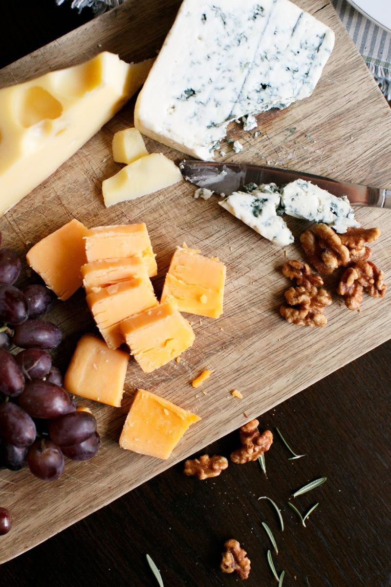 Cheese tasting cutting board