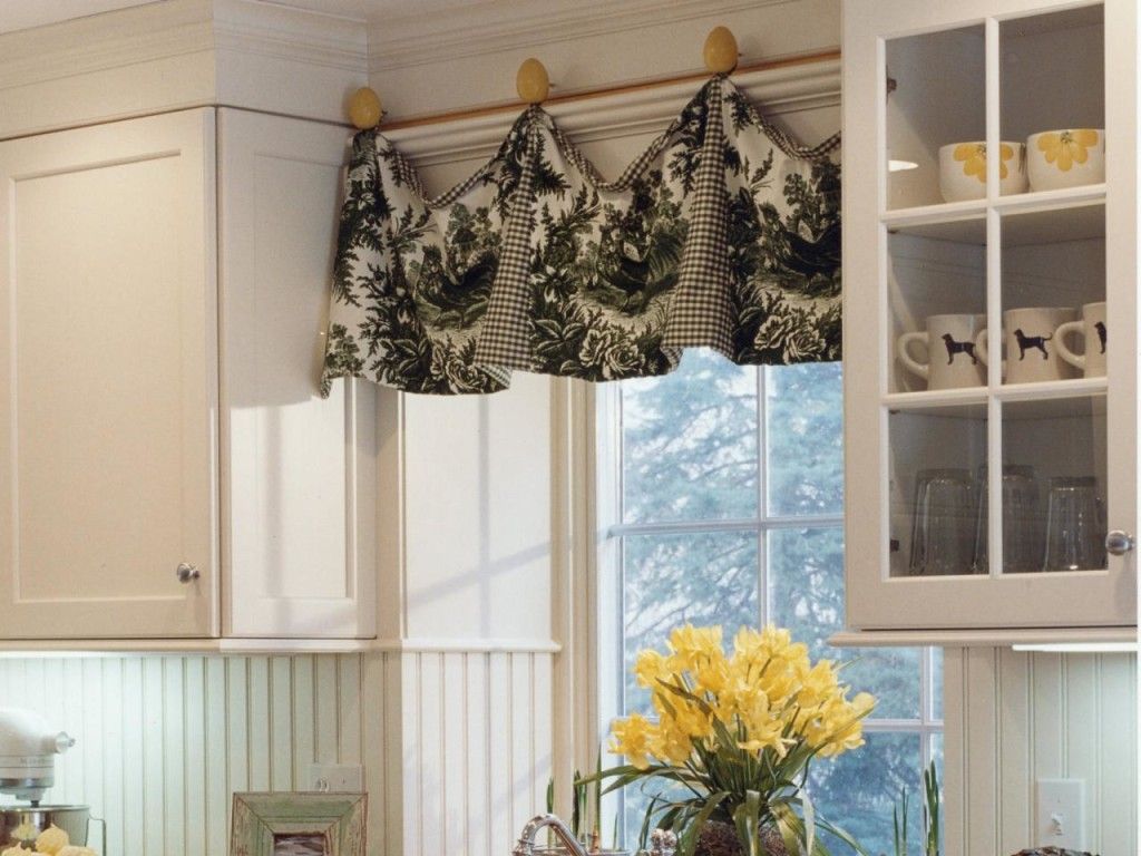 20 Kitchen Curtains To Lighten And Brighten Your Kitchen Instantly   Peekaboo Prints Kitchen Curtain 