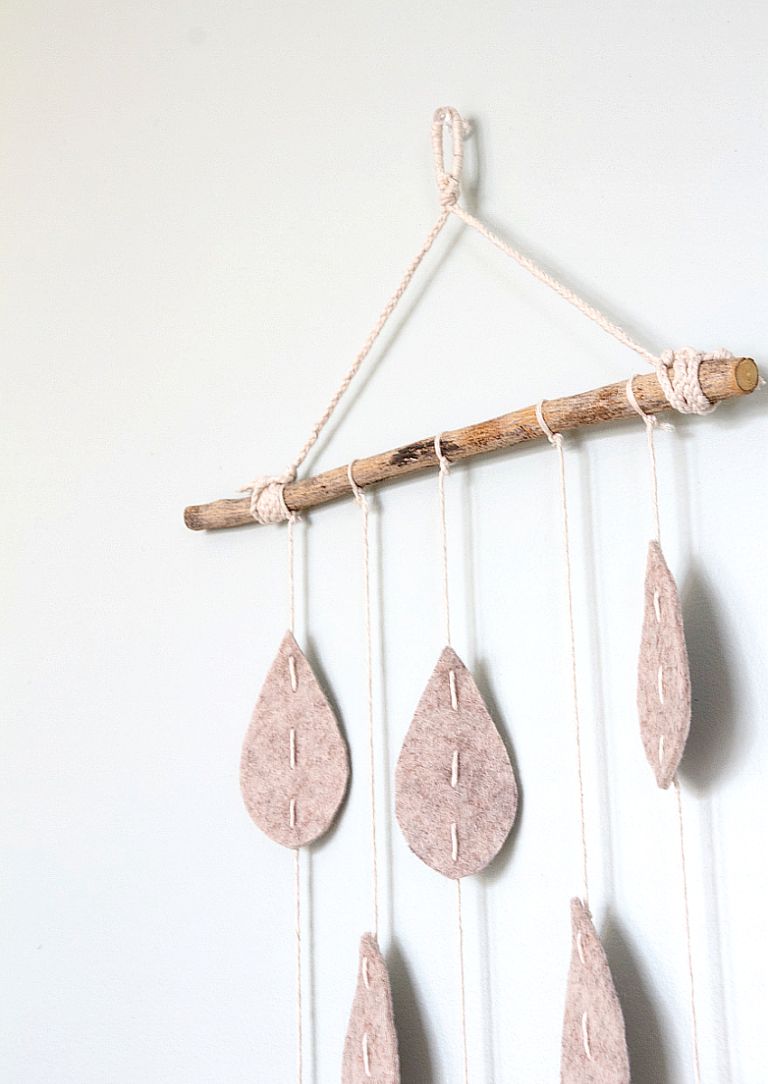 Adorable Raindrop Wall Hanging Driftwood