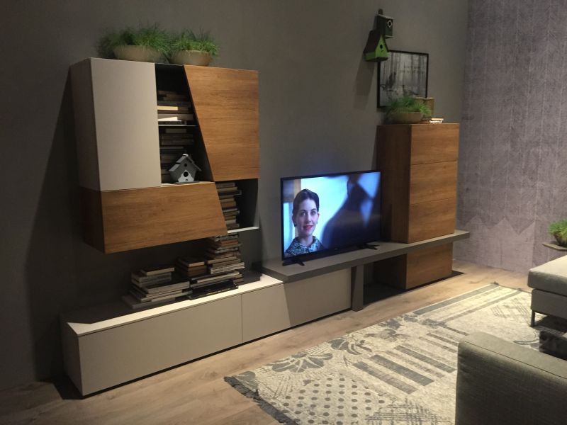 Geometric modern TV stand