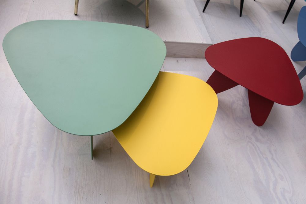 Colorful nesting deals tables