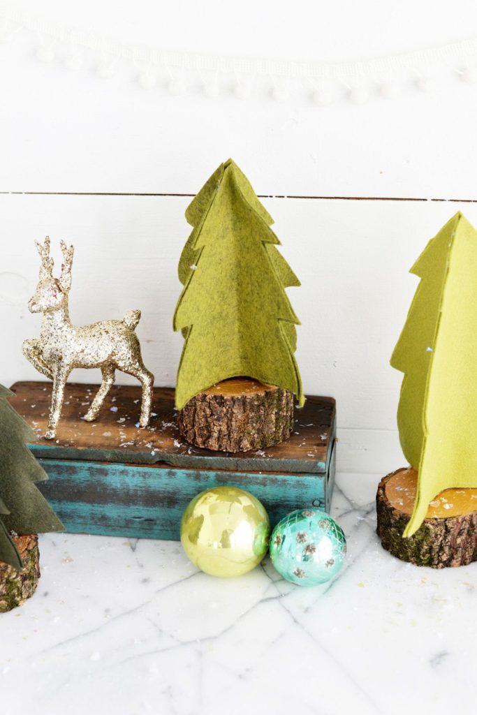 Mini Felt Tree Felt Christmas Trees DIY | Easy DIY Christmas Home Decor!