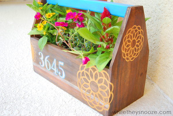 House number planter diy