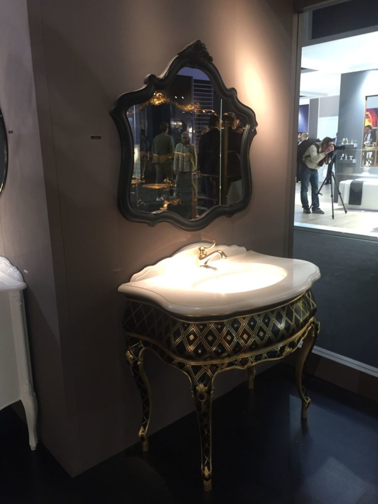 Photo inspiration: High End Luxury Bathroom Fixture Leak Reference: How To Achieve The High End Luxury Bathroom Look At