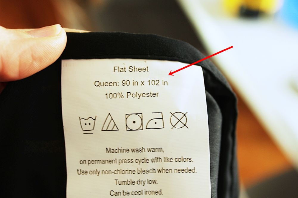 How to Sew a Fitted Sheet out of a Flat Sheet