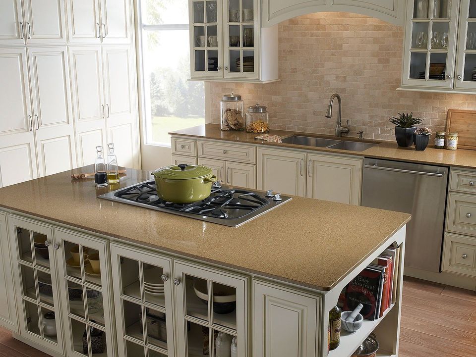 Kitchen design with gray tones