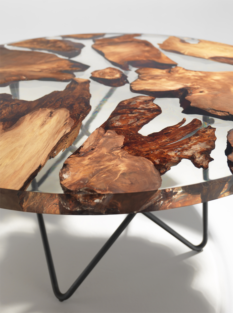 Riva1920 earth table design