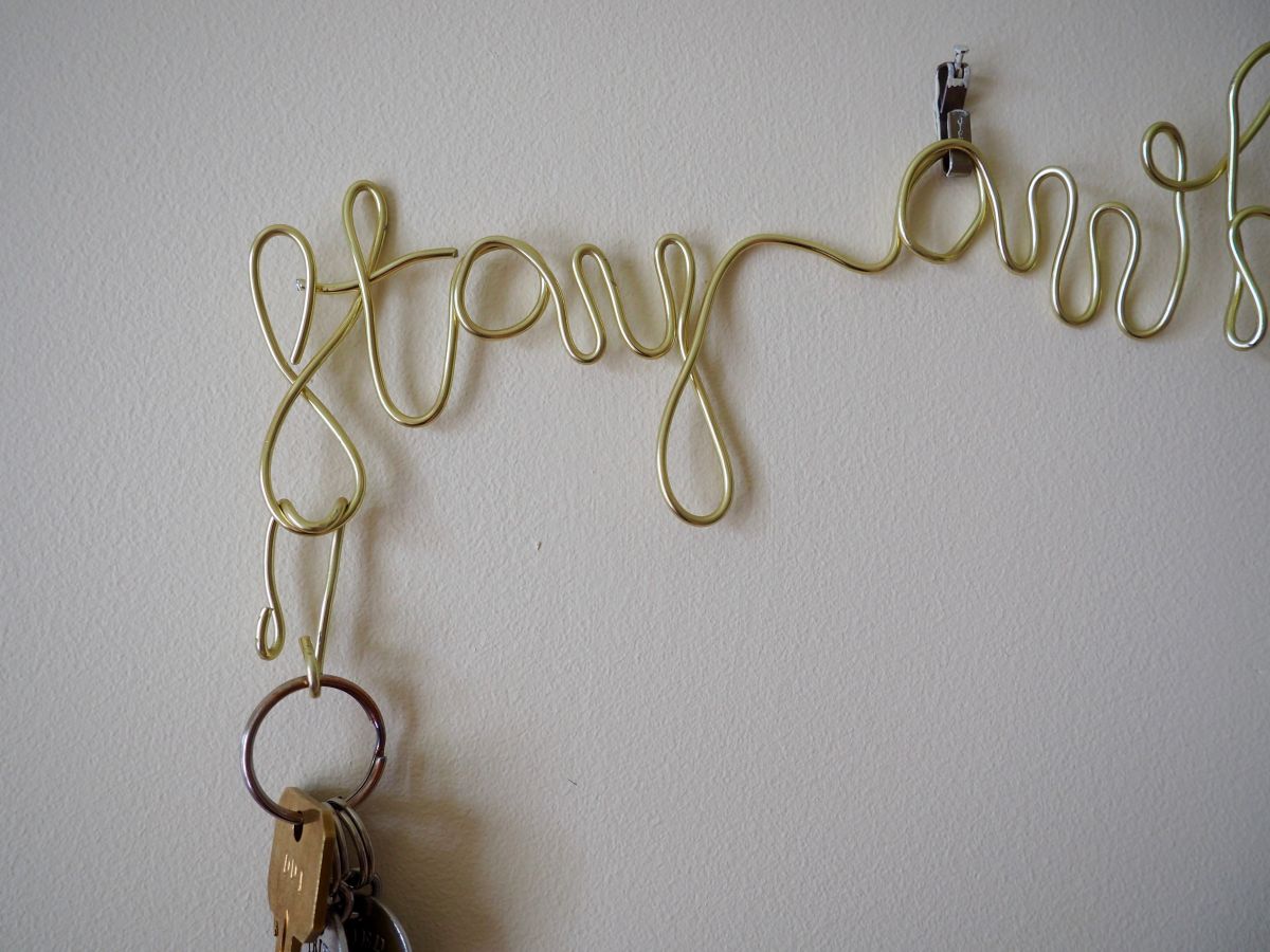 Wire Key Holder DIY attach to the words