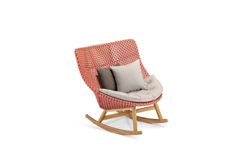 Modern Rocking Chairs – Where Innovation Meets Tradition - yardworship.com