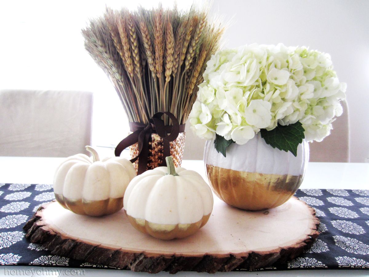 Purple pale and orange table centerpiece