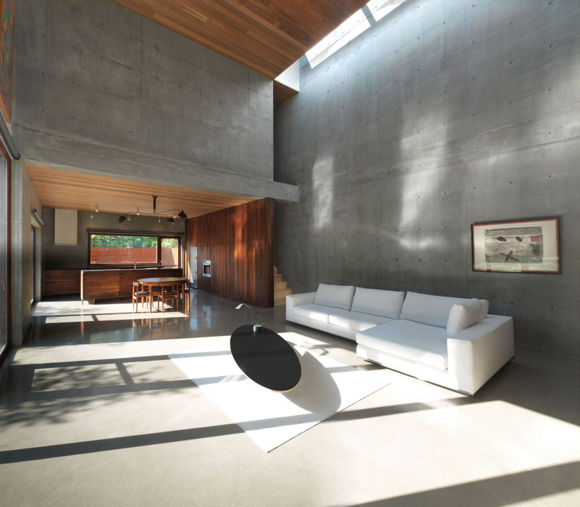 Living room with polished concrete floor in Aarhus