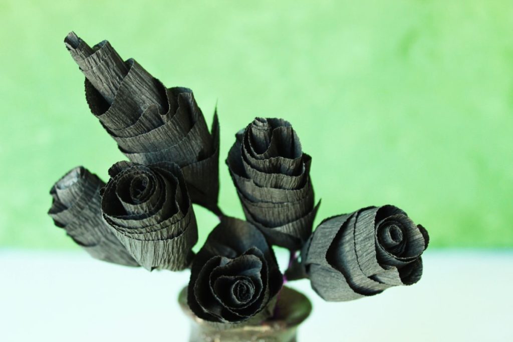 DIY Creepy Crepe Paper Corpse Roses