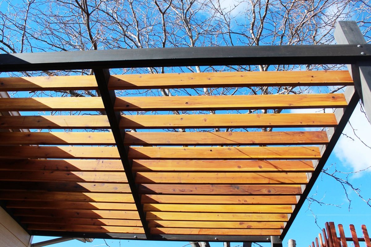 Small patio with pergola