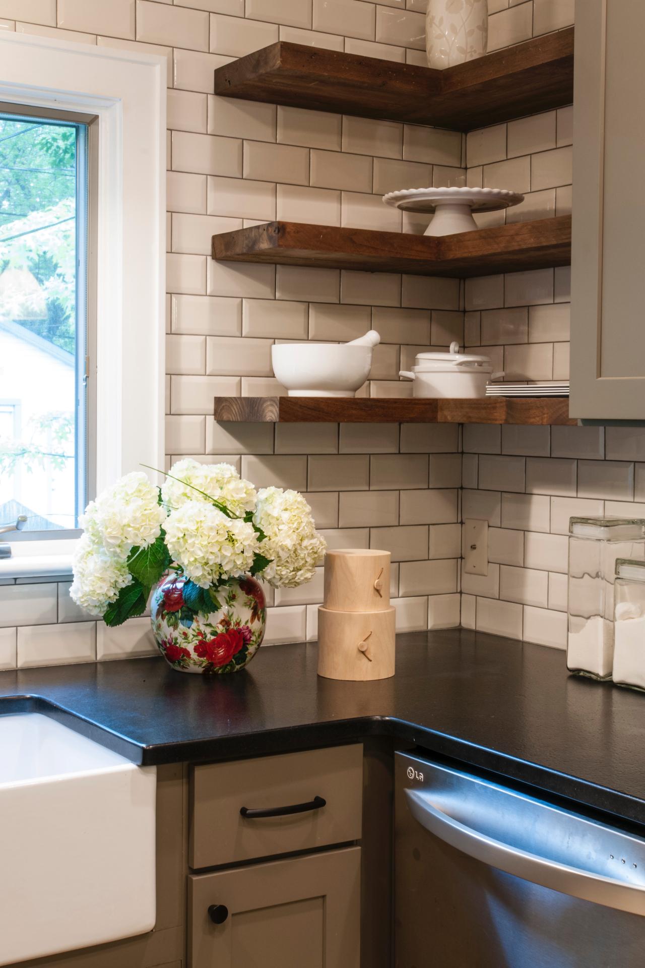 Corner Kitchen Cabinets Design   Corner Kitchen Shelves 