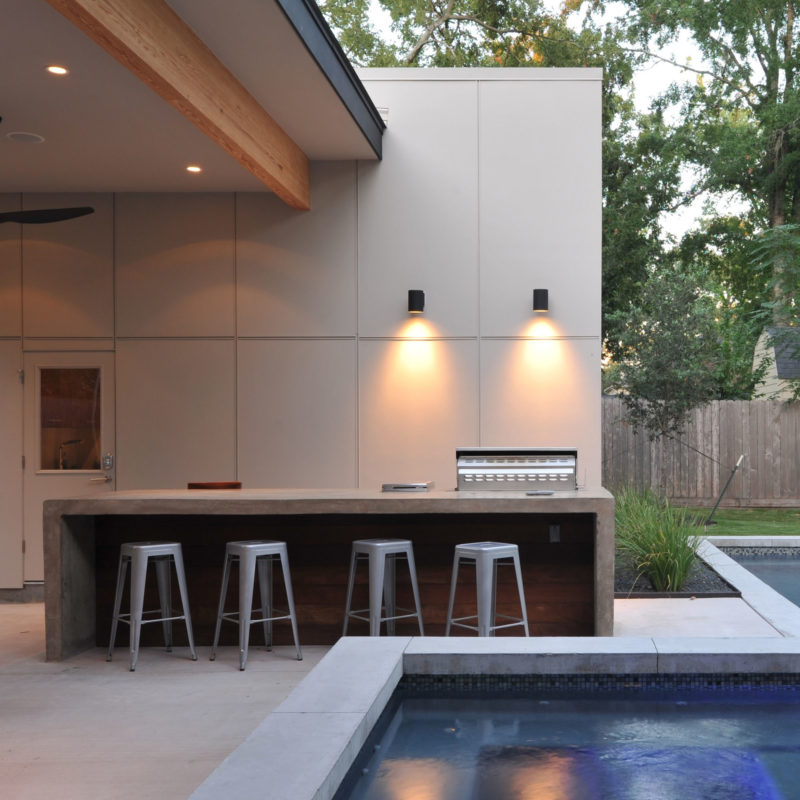 Kick-Start The Summer By Organizing a BBQ Area Everyone Will Enjoy