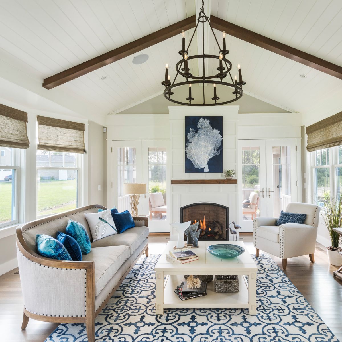 South Kingstown, Rhode Island Cathedral living room design