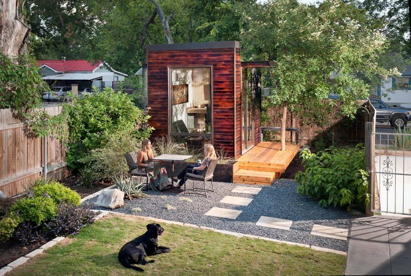 Cut and Frame backyard office interior by Ashton Porter Architects