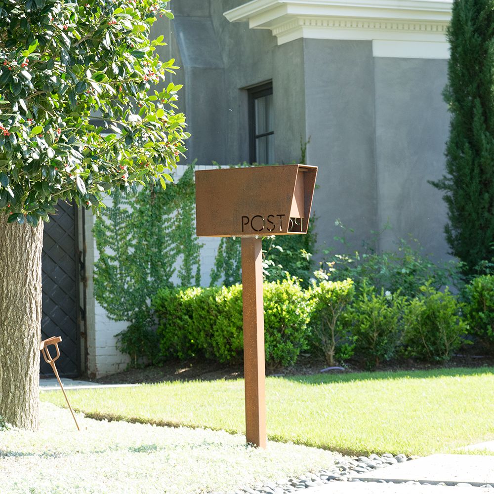 Freestading mail box made from steel