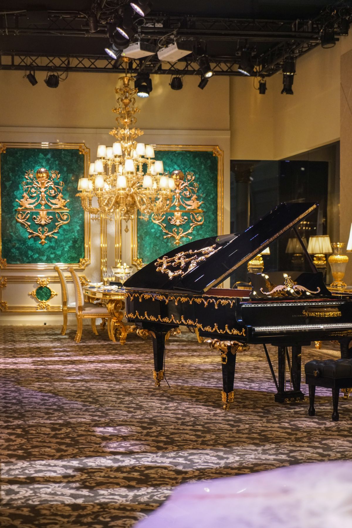 Luxury Living Room with Grand Piano