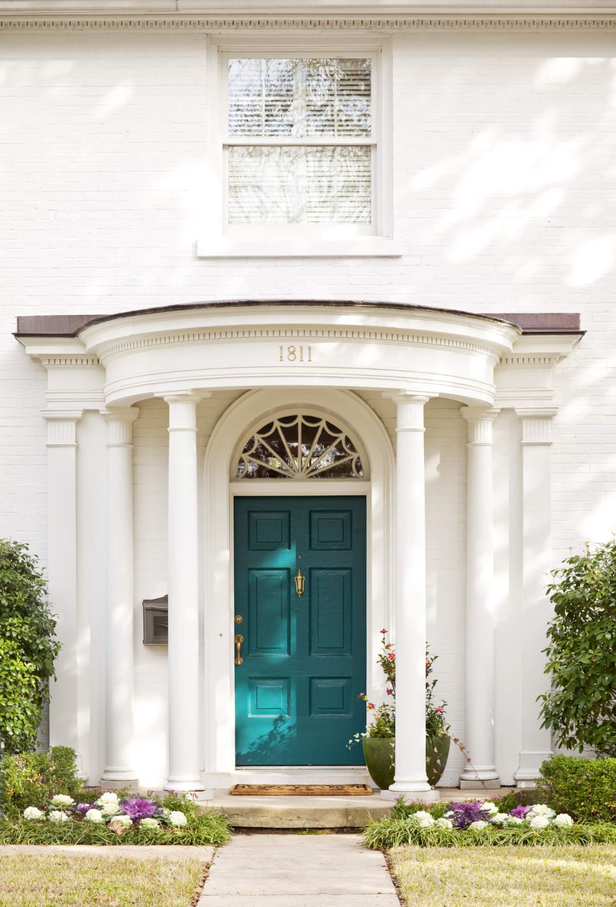 Beautiful Georgian Style Home bold door