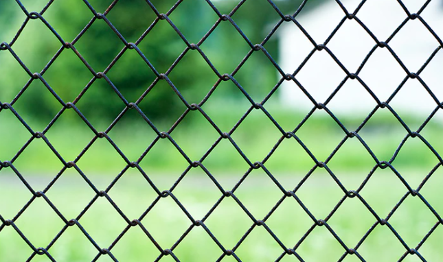 diy fence Chainlink Fence