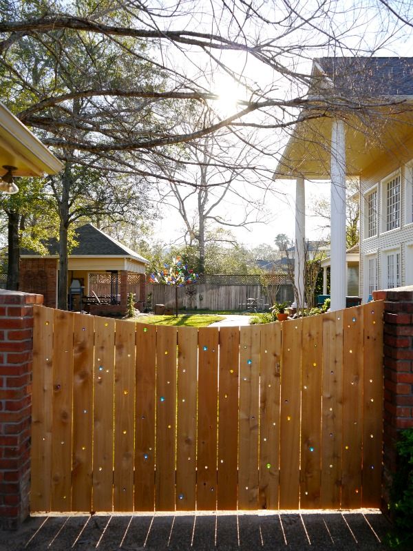 Small fence with marble holes