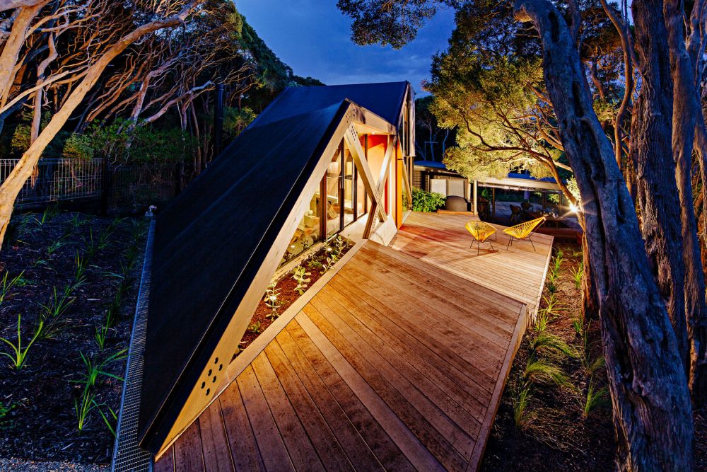 Cabin 2 by Maddison Architects