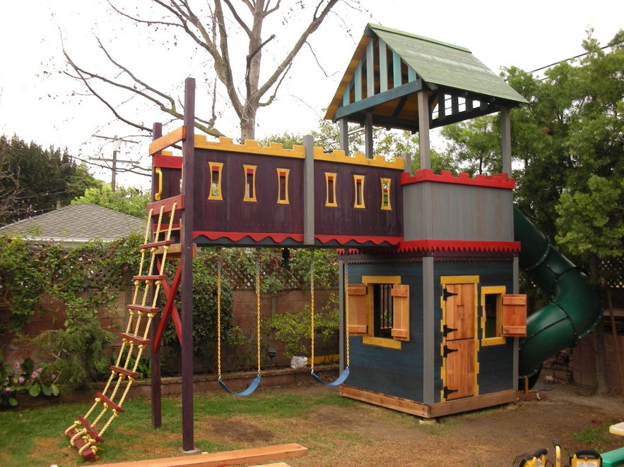 Easy Playhouse Plans For Fun And Creative Parents