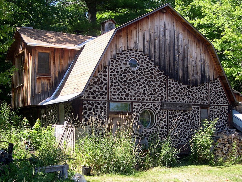 Cordwood house